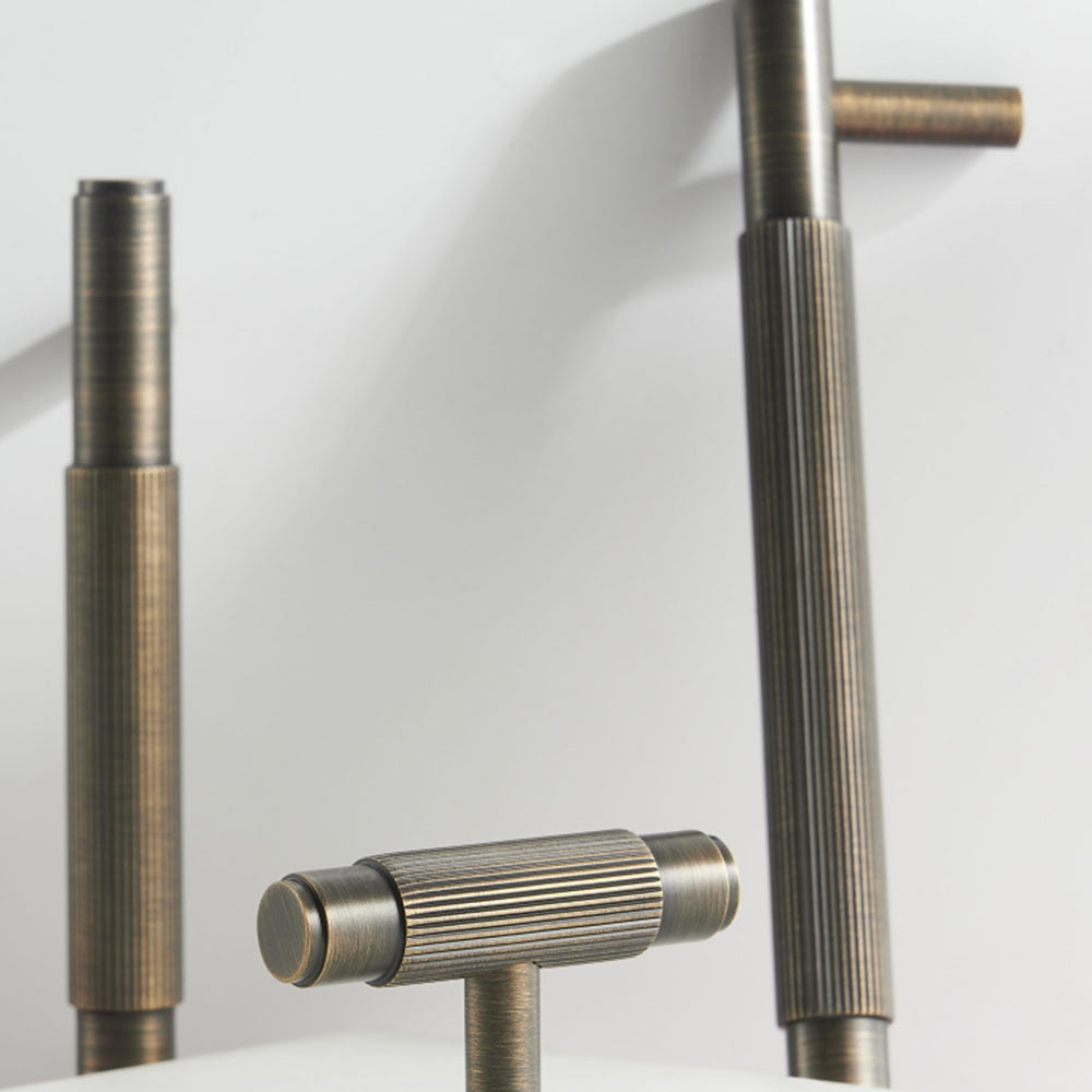 drawer pulls