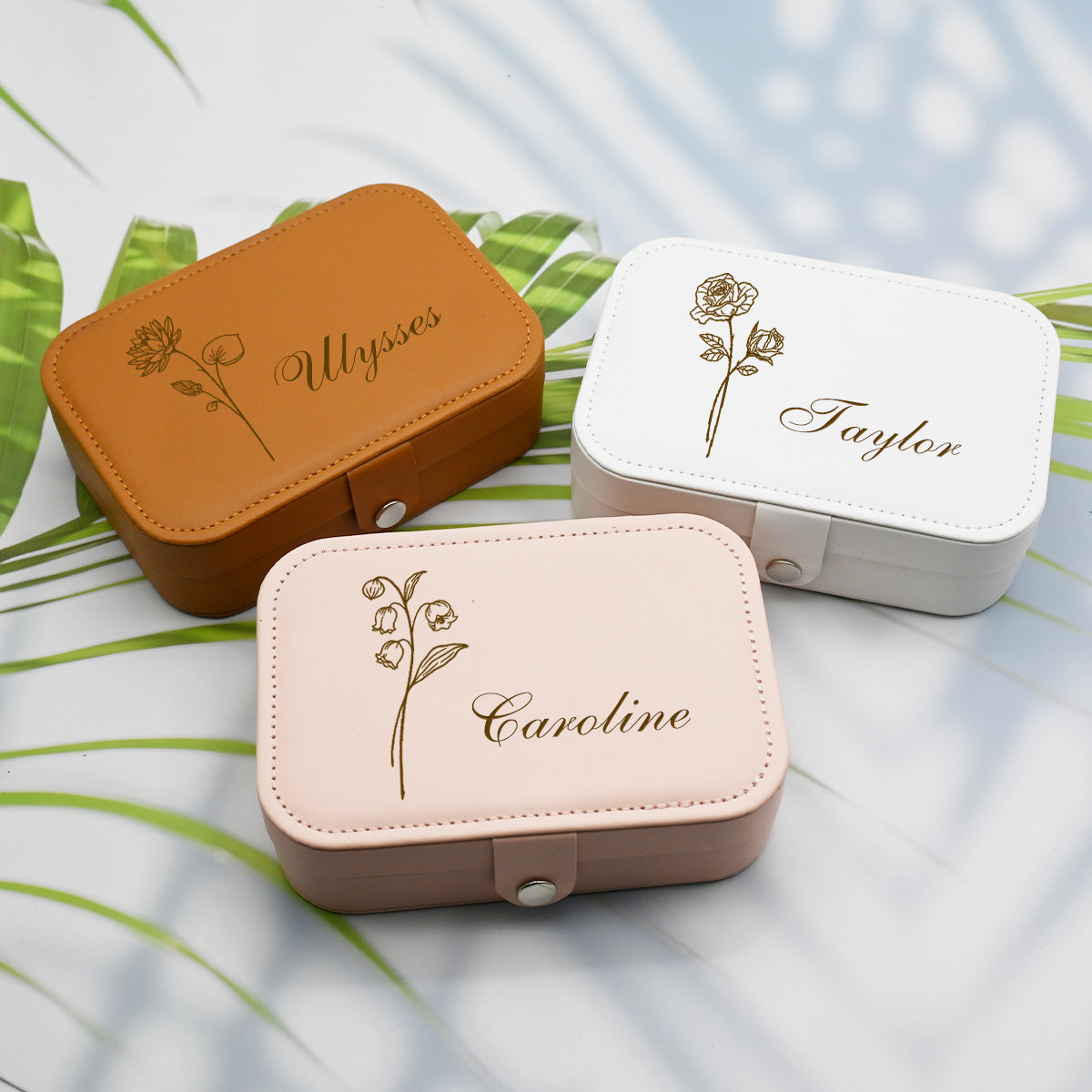 Personalized  Birthflower Jewelry Box, Engraved Leather Travel Jewelry Case for Women,Custom Jewelry Box for Mom,Birthday Gift for Her,Bridesmaid Proposal Gift