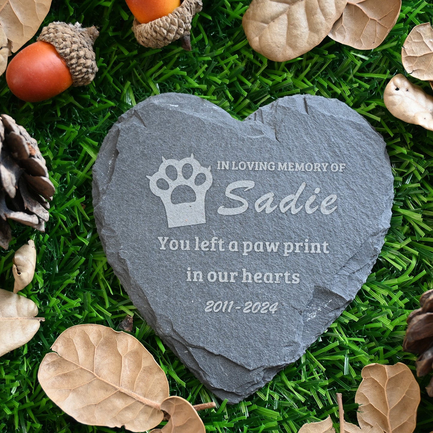 Custom Cat Memorial Garden Stone, Personalized Cat Headstone with Paw Print, Remembrance Gift, in Loving Memory of Pet Memorial Gift