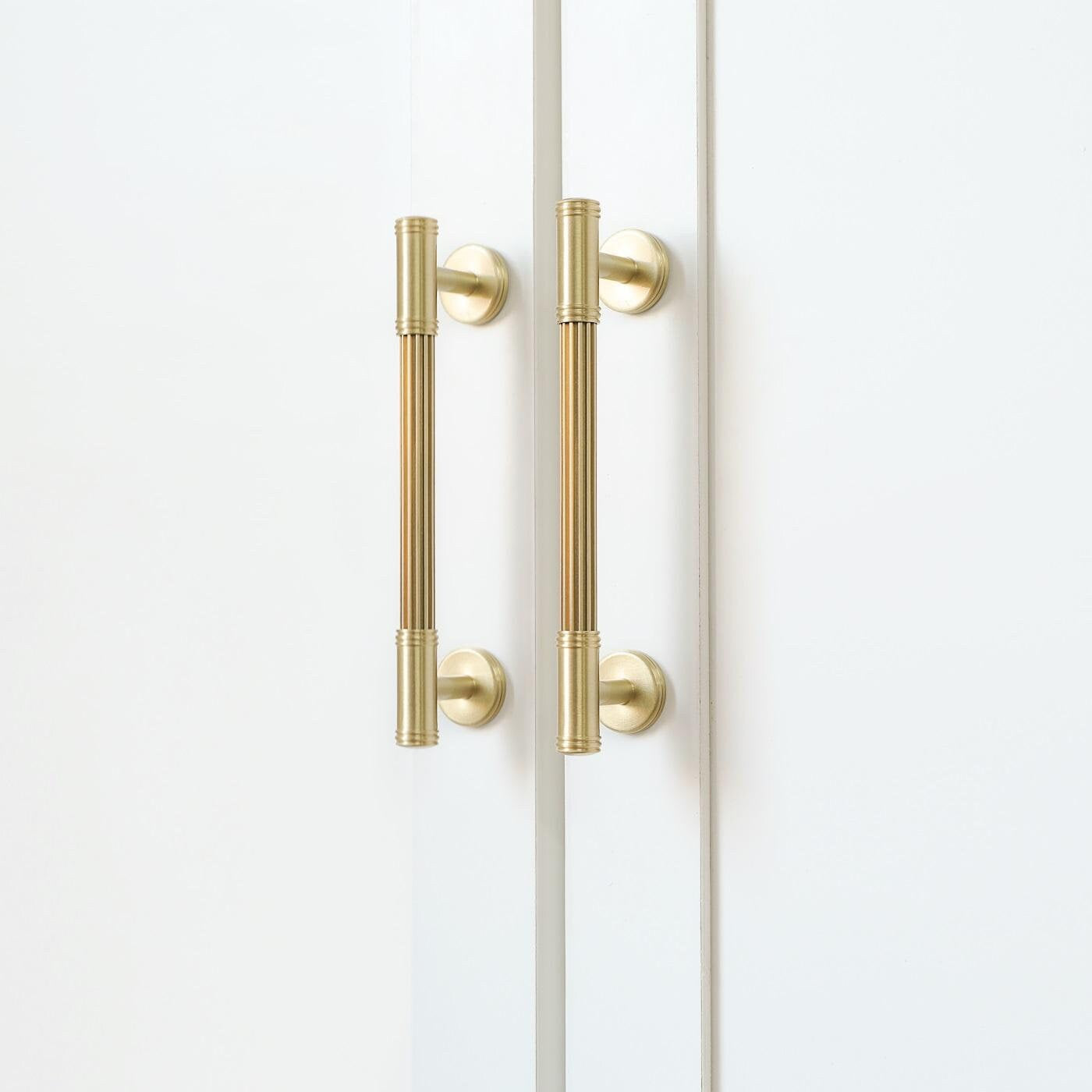 cabinet hinges