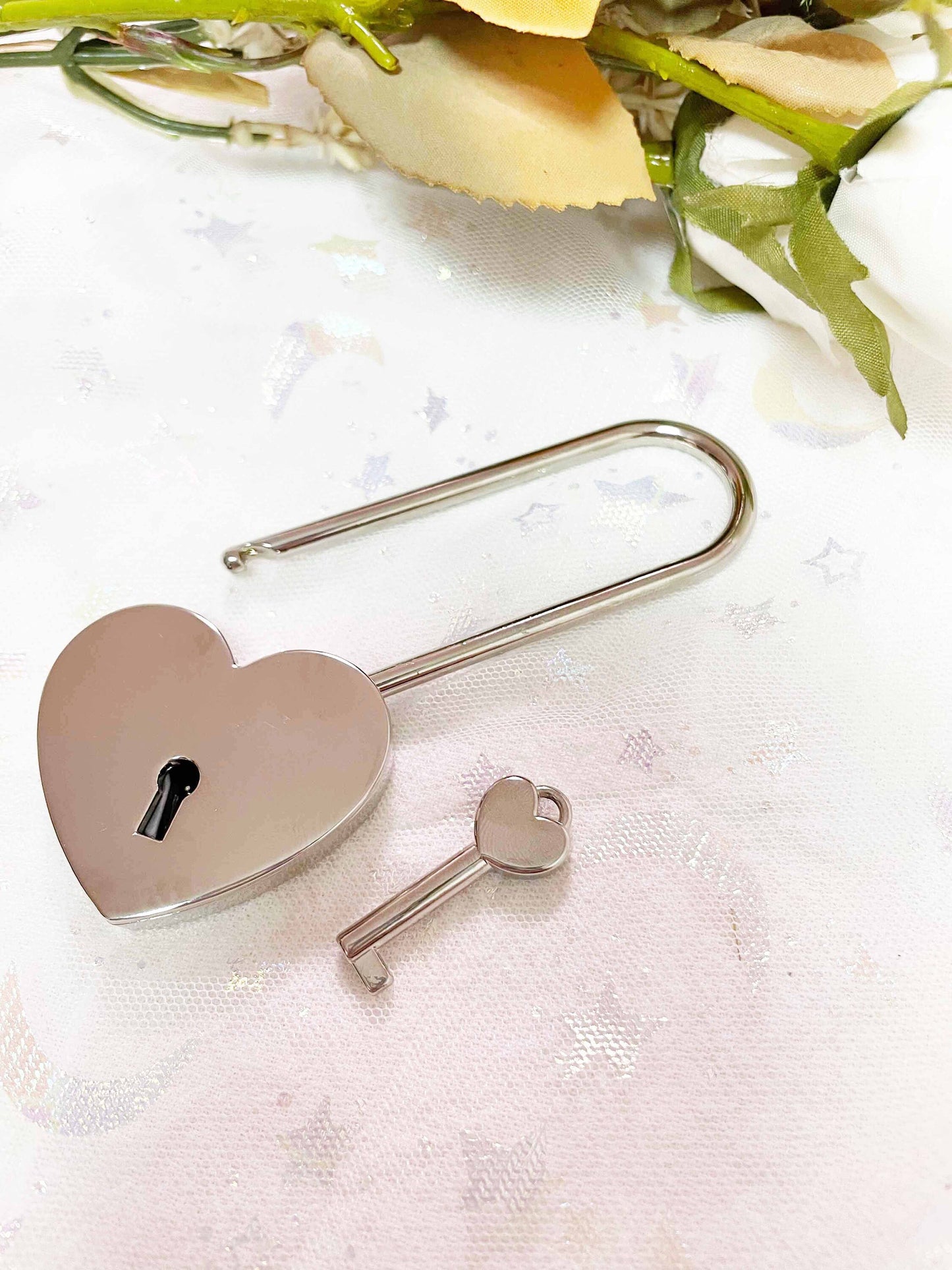 Cutom Engraved Silver Heart Love Lock with Key - Travel Bridge Love Lock