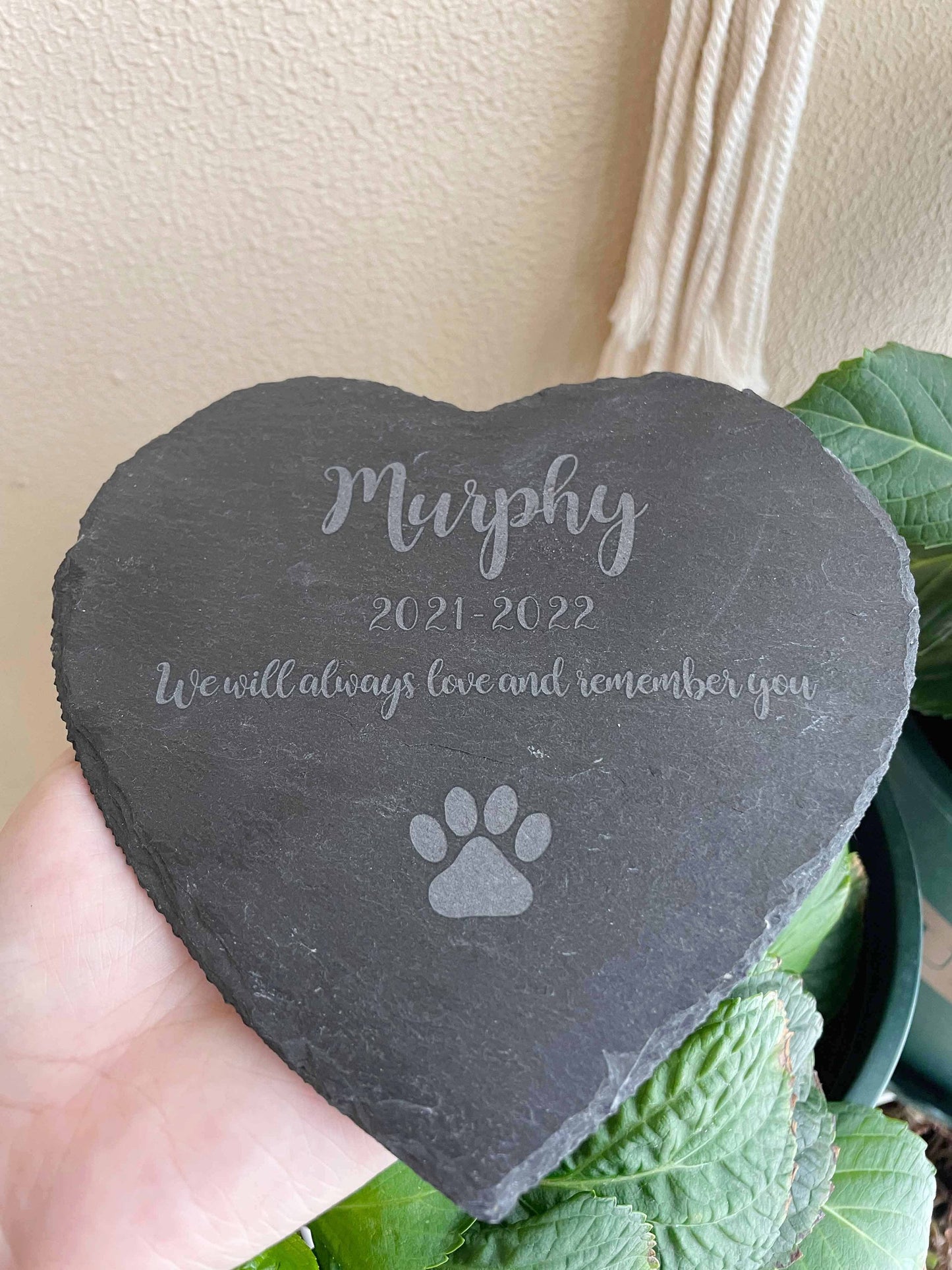 Custom Heart Shape Pet Memorial Stone, Personalized Engrave Dog Cat Memorial Plaque