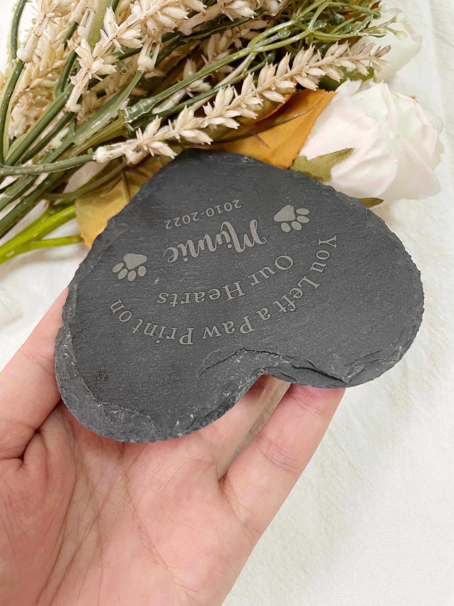 Pet Memorial Stone, 4" 6" Heart Shape Dog Cat Memorial Plaque